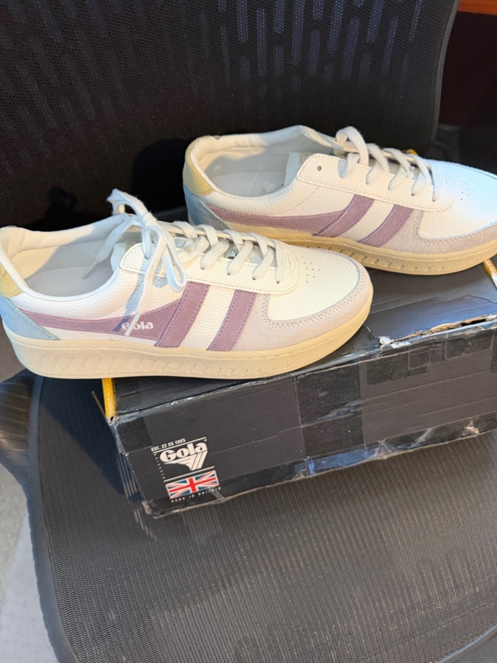Gola Grandslam Trident Sneakers NIB. Women’s size 8 US/39 EU
